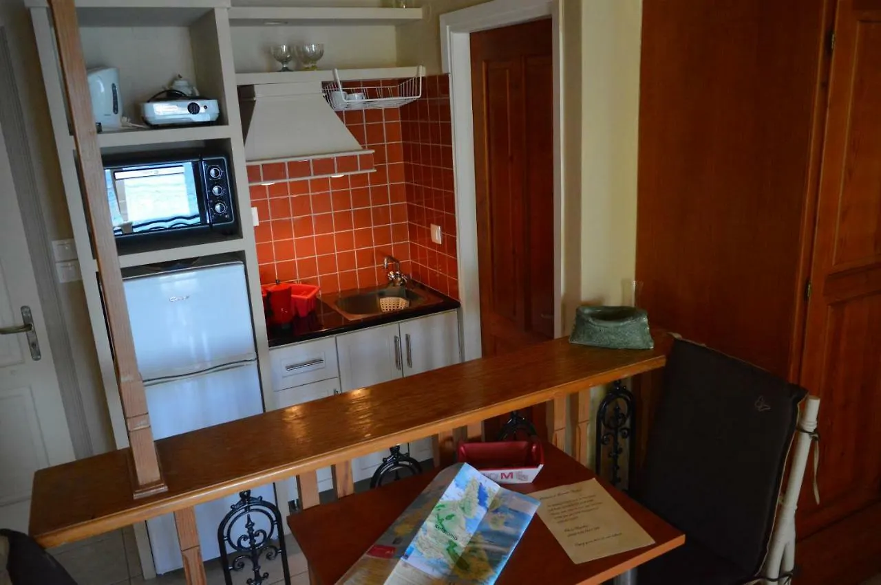 Apartment Vanessa Studios Poros