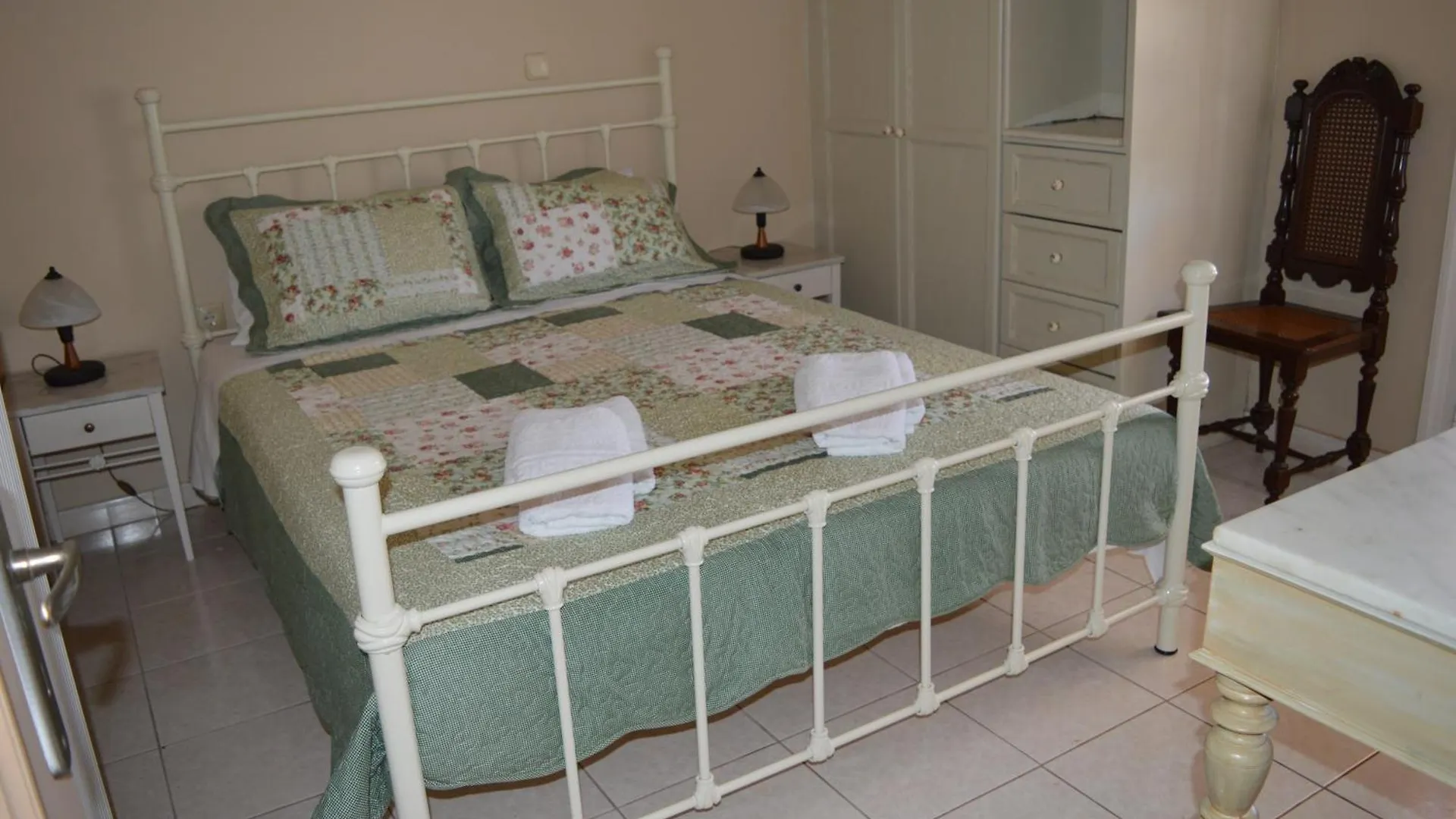 Apartment Vanessa Studios Poros